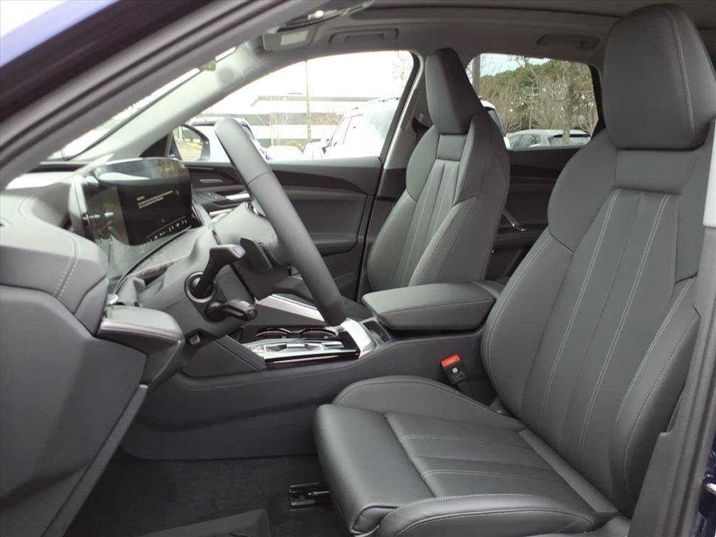 Used 2025 Audi Q5 Premium Plus AWD/4WD image 9