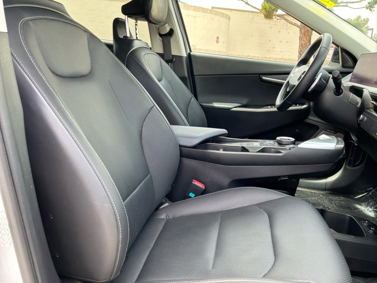 Used 2024 Kia EV6 Wind w/ Wind Technology Package RWD image 21
