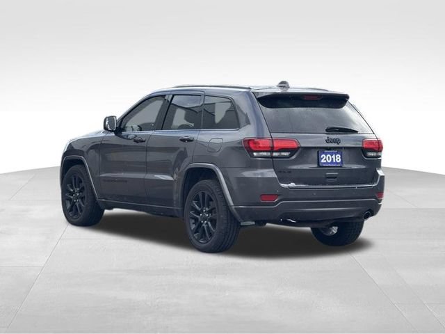 Used 2018 Jeep Grand Cherokee Altitude AWD/4WD image 7