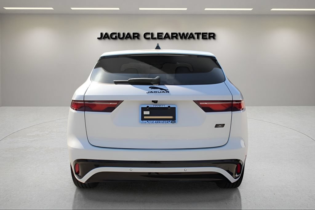 Used 2026 Jaguar F-PACE R-Dynamic S AWD/4WD image 4