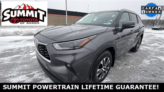 Used 2022 Toyota Highlander XLE image 1
