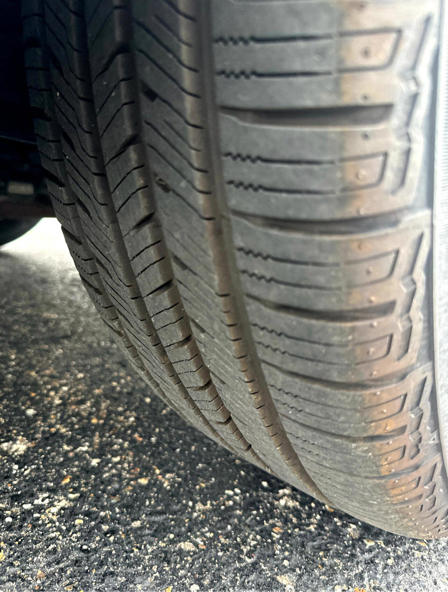 Used 2018 Hyundai Santa Fe AWD w/ SE Ultimate Tech Package 03 image 13