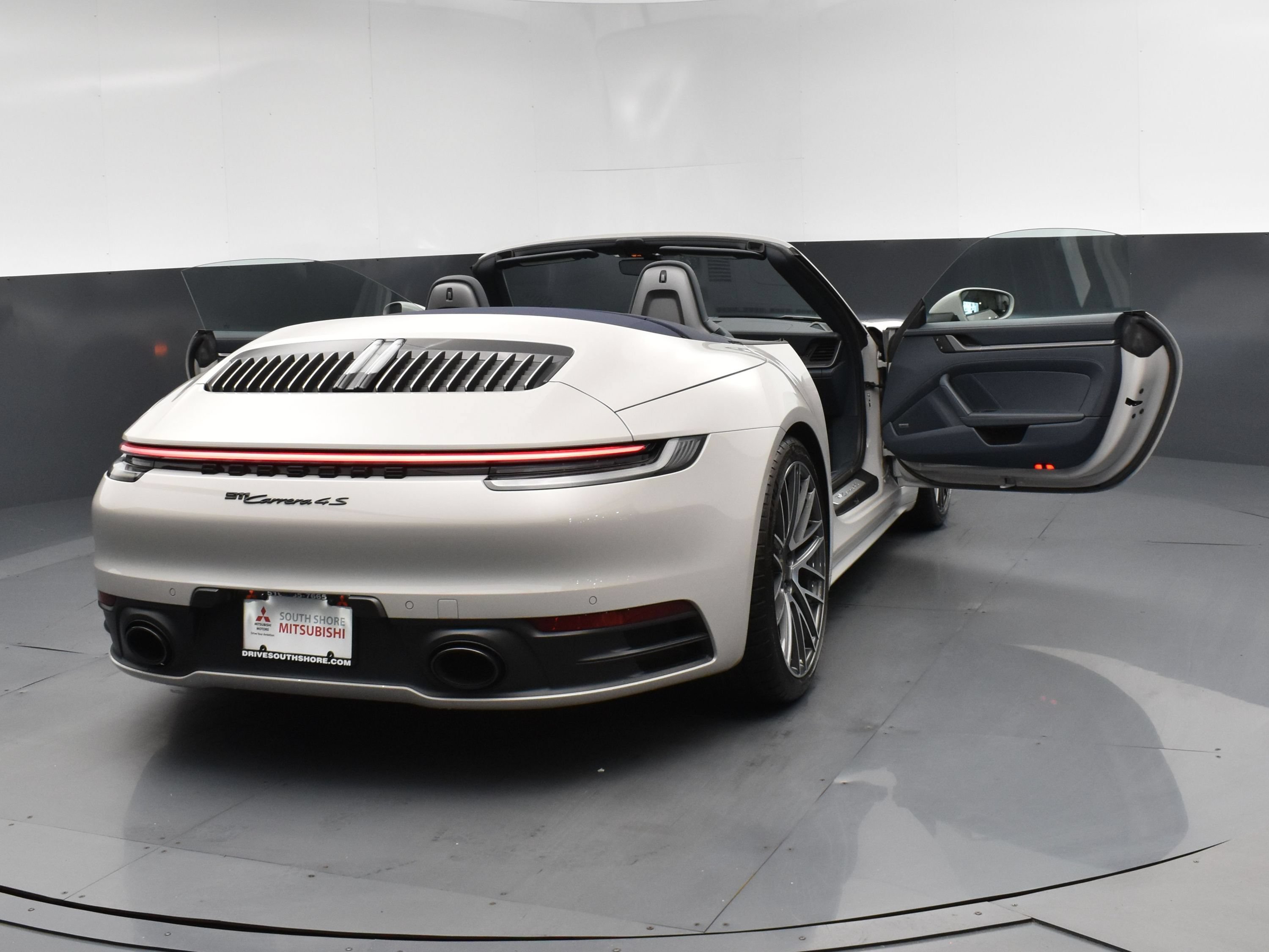 Used 2023 Porsche 911 Carrera S RWD image 38