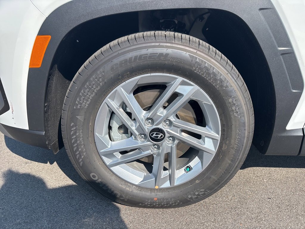 New 2026 Hyundai Tucson SE image 9
