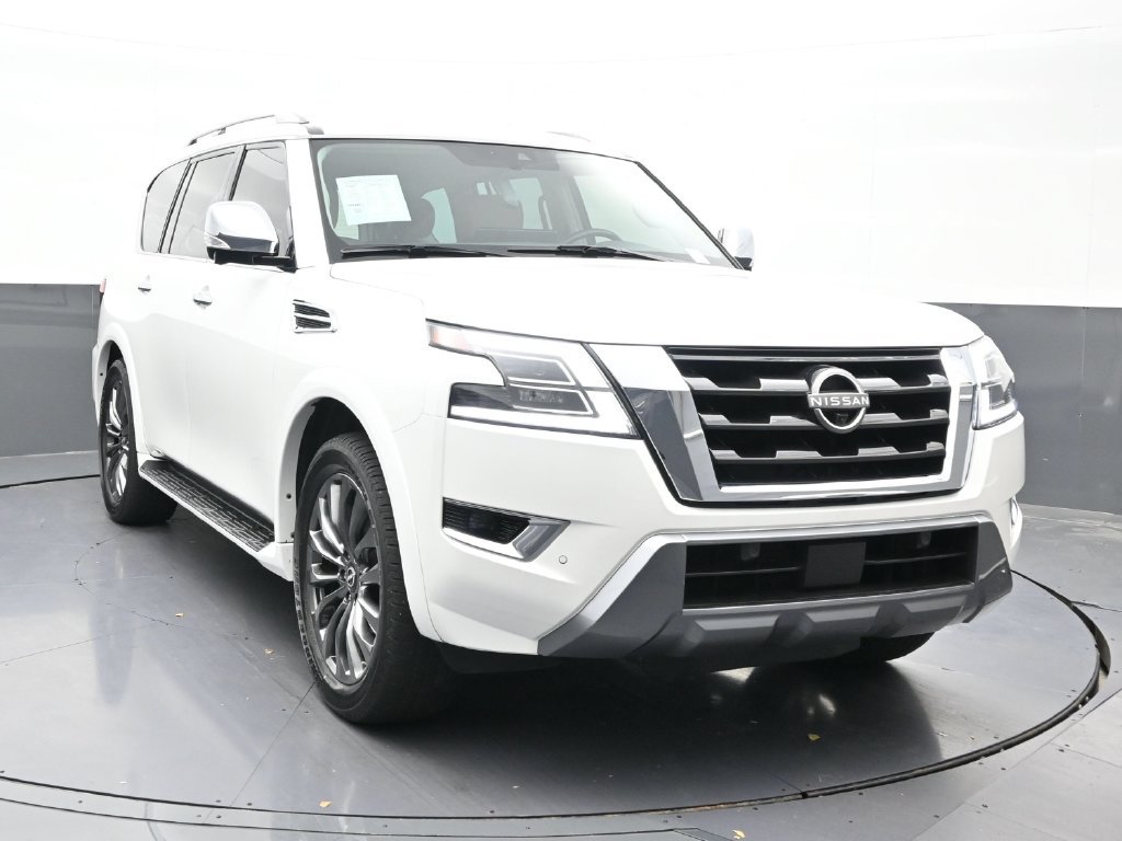 Used 2023 Nissan Armada Platinum w/ Captain's Chairs Package RWD image 8
