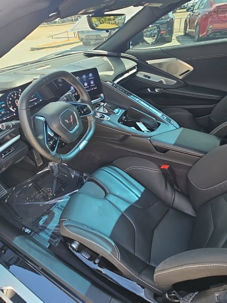 Used 2023 Chevrolet Corvette Z06 w/ Engine Appearance Package RWD image 12
