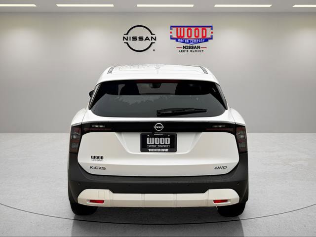 Certified 2025 Nissan Kicks SV image 4