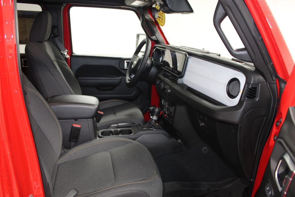 Used 2025 Jeep Wrangler Unlimited Sport S 4xe AWD/4WD image 29