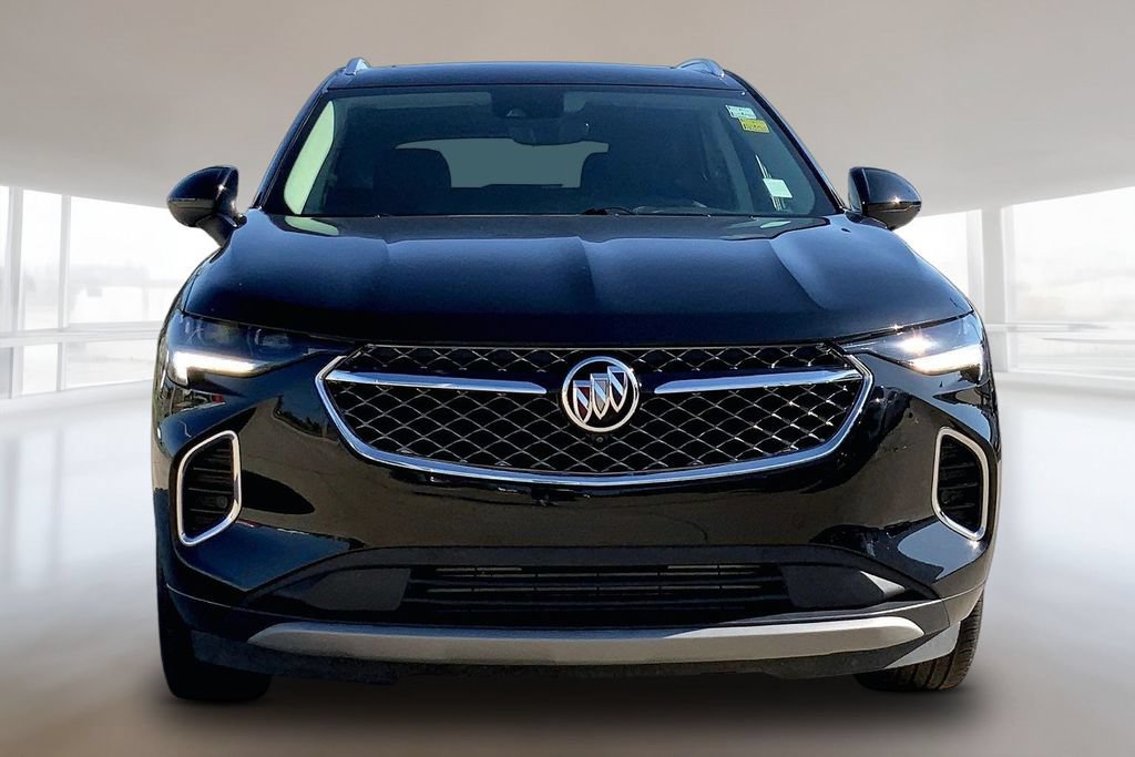 Used 2023 Buick Envision Avenir FWD image 3