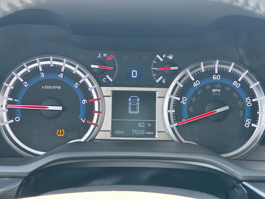 Used 2017 Toyota 4Runner SR5 AWD/4WD image 19