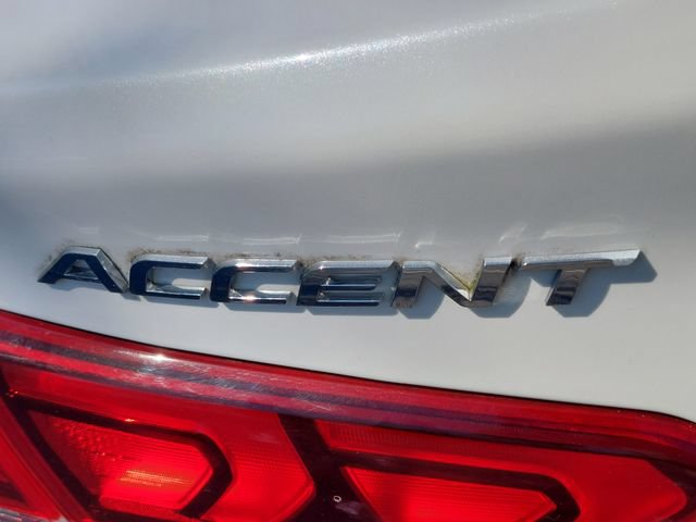 Used 2020 Hyundai Accent SE FWD image 31
