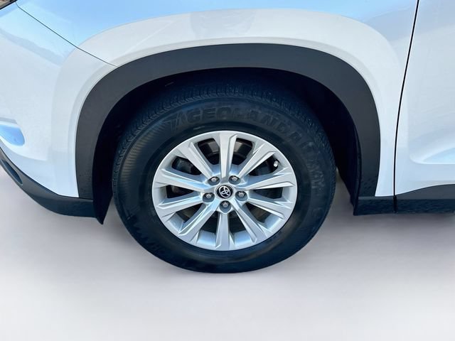 Used 2024 Toyota Grand Highlander AWD image 31