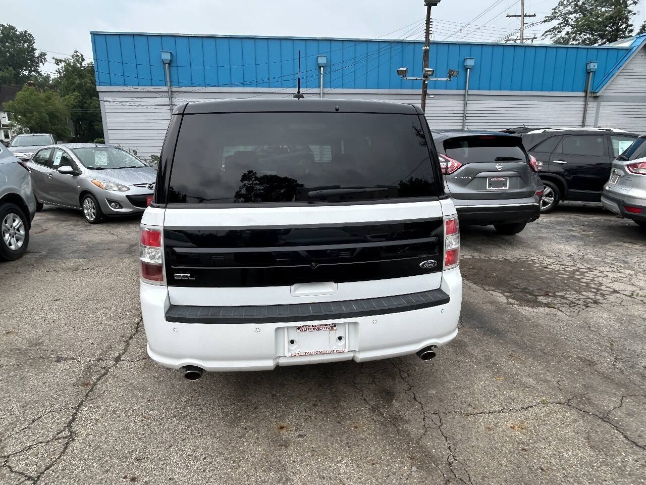 Used 2016 Ford Flex SEL w/ Equipment Group 202A FWD image 12