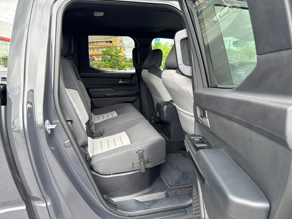 Certified 2024 Toyota Tacoma TRD Off-Road AWD/4WD image 6