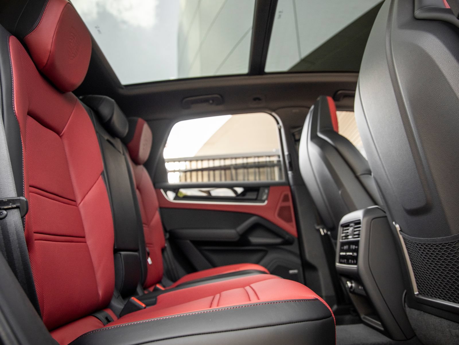 New 2026 Porsche Cayenne S AWD/4WD image 41