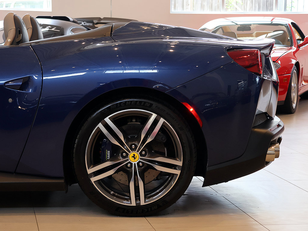 Certified 2019 Ferrari Portofino RWD image 56