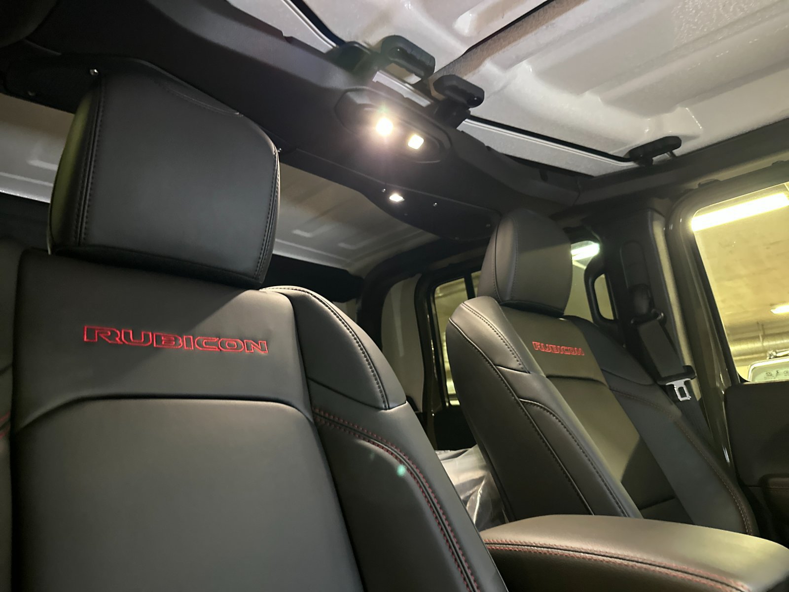 New 2026 Jeep Gladiator Sport AWD/4WD image 15