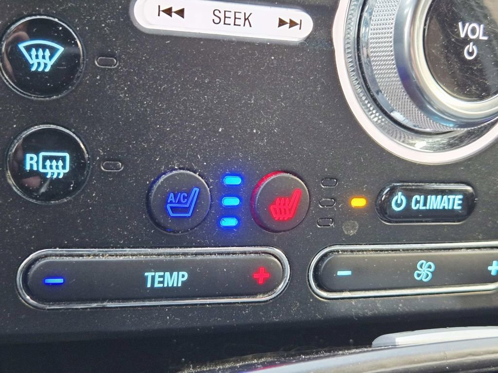Used 2019 Ford Explorer Limited w/ Class III Trailer Tow Package FWD image 30