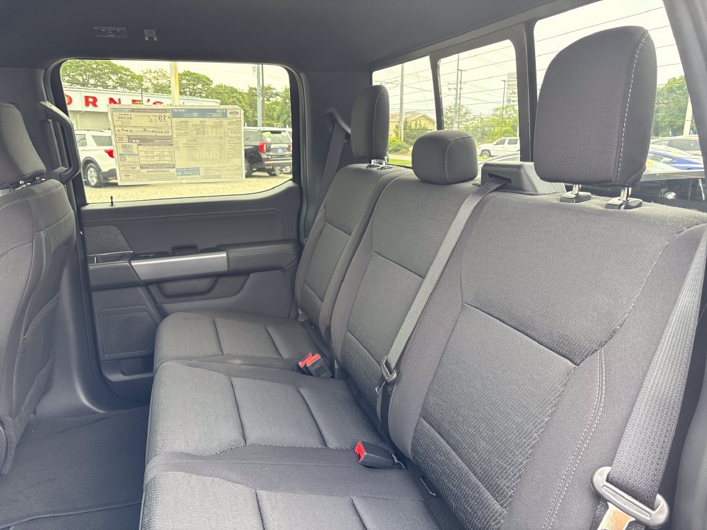 New 2026 Ford F150 XLT w/ Equipment Group 302A MID AWD/4WD image 25