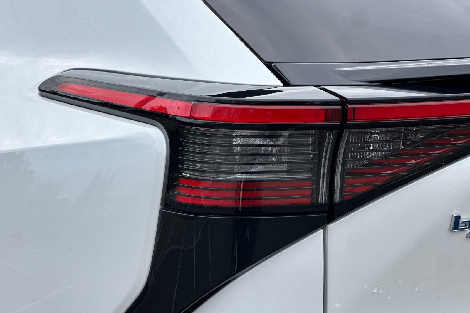 Used 2023 Toyota bZ4X Limited image 48