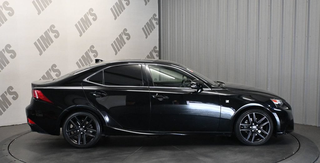 Used 2015 Lexus IS 250 w/ F-Sport Package RWD image 4
