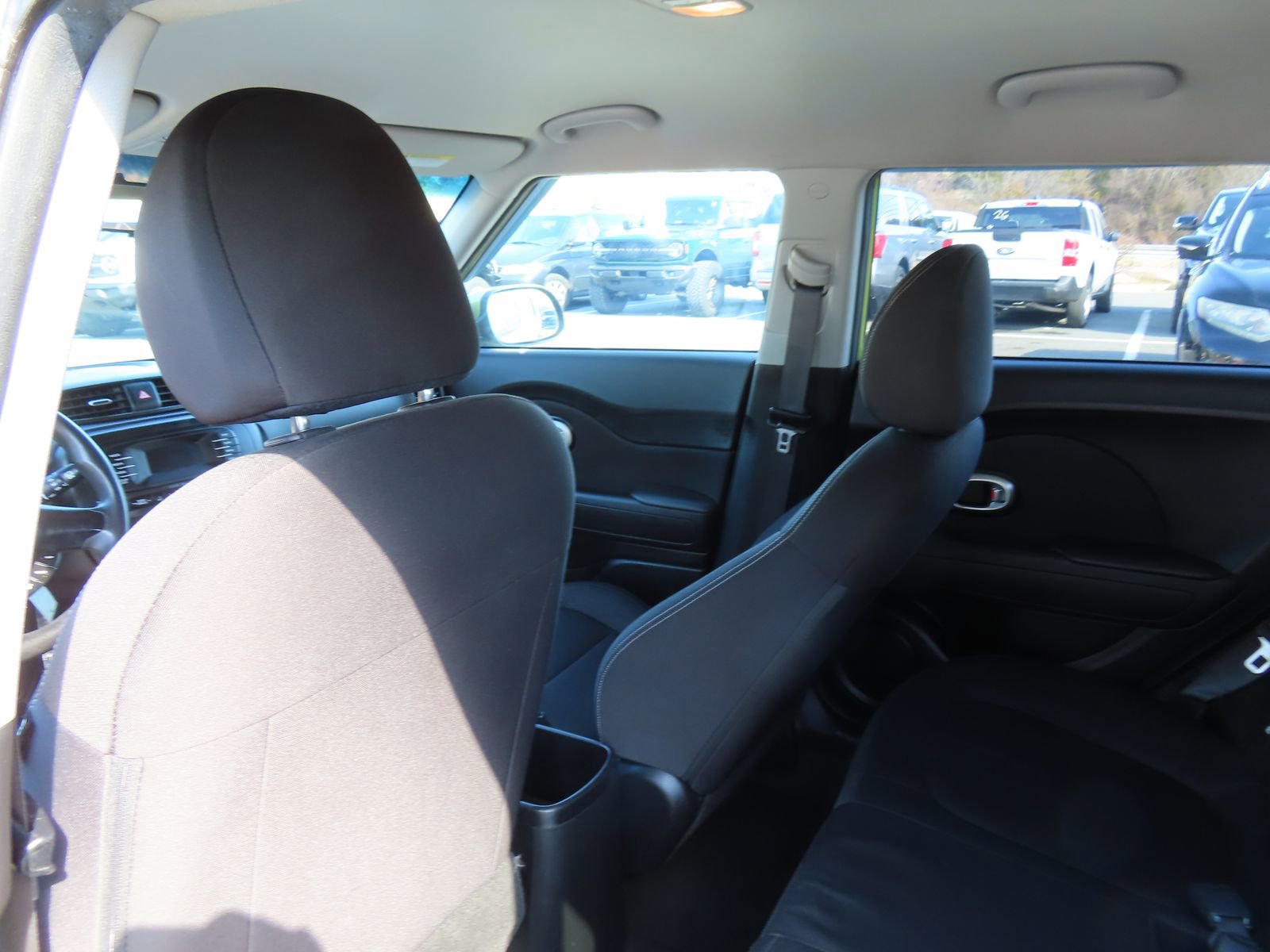 Used 2016 Kia Soul FWD image 26