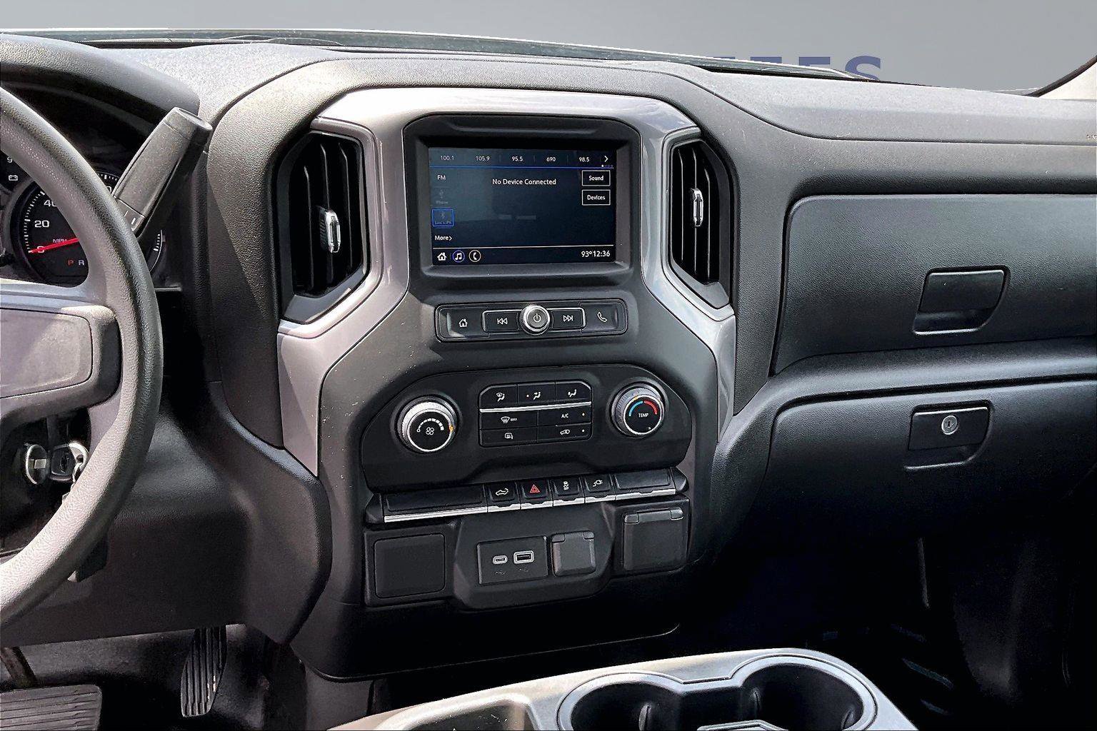 Used 2022 Chevrolet Silverado 1500 W/T w/ WT Fleet Convenience Package image 10