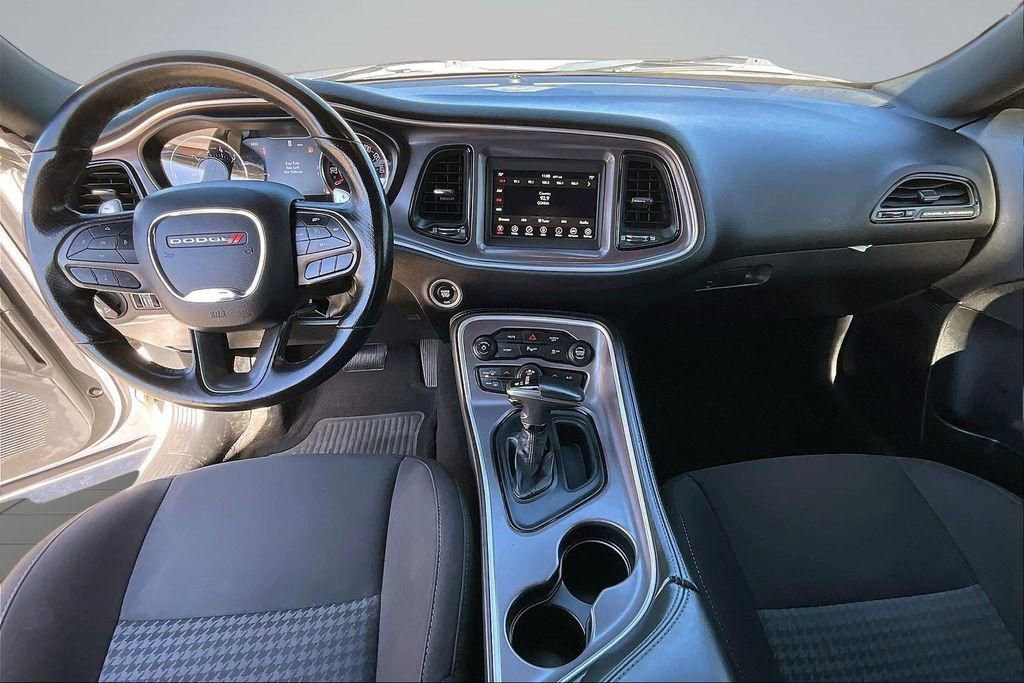 Used 2020 Dodge Challenger R/T image 16