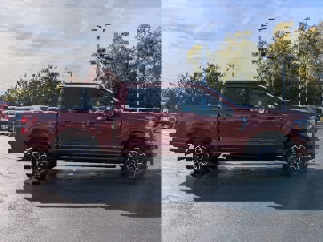 Certified 2023 Ford F150 XLT w/ Equipment Group 302A High image 4