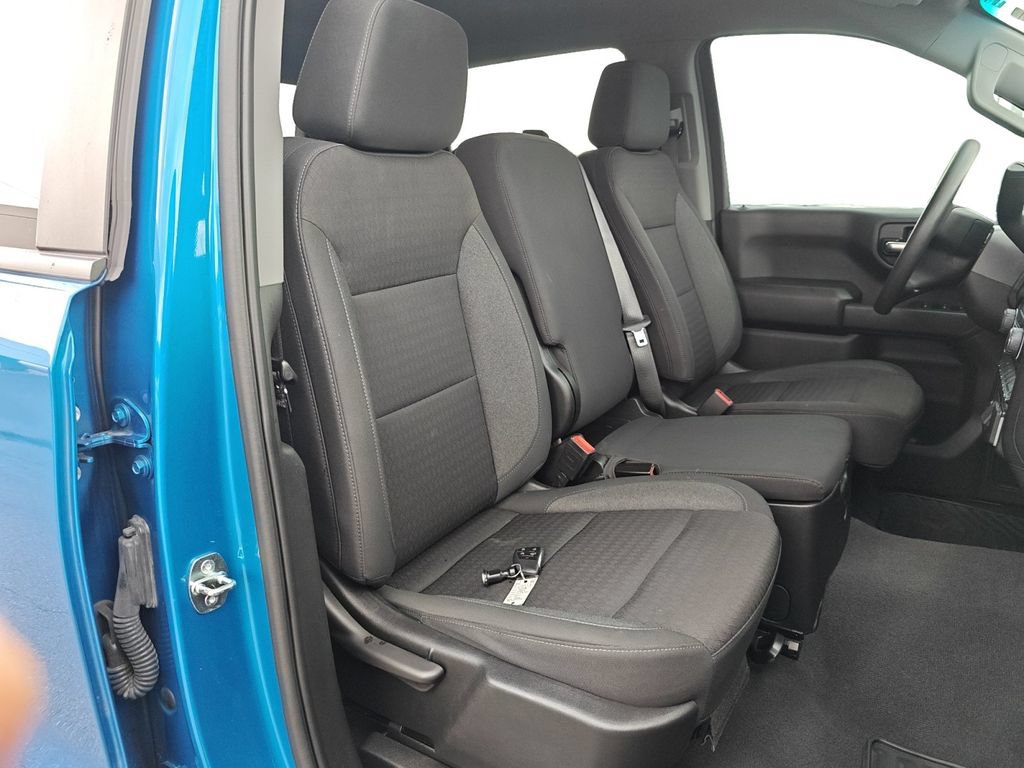Used 2023 Chevrolet Silverado 1500 Custom Trail Boss w/ LPO, Dark Essentials Package AWD/4WD image 25