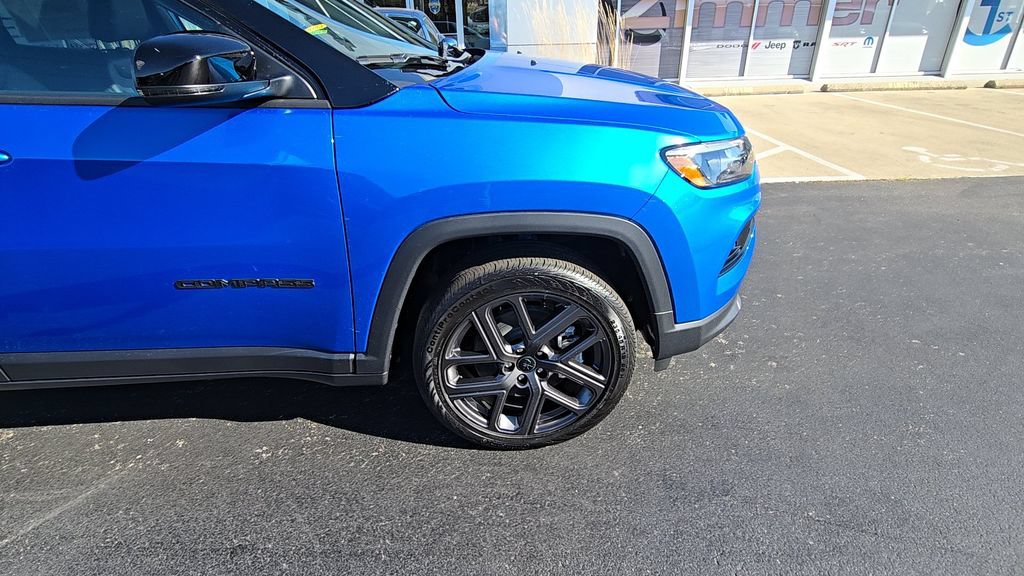 New 2026 Jeep Compass Limited AWD/4WD image 10