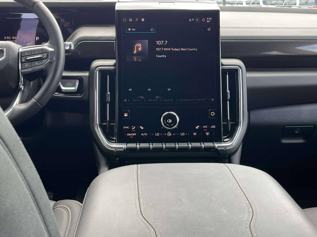 New 2026 GMC Yukon XL Elevation AWD/4WD image 13