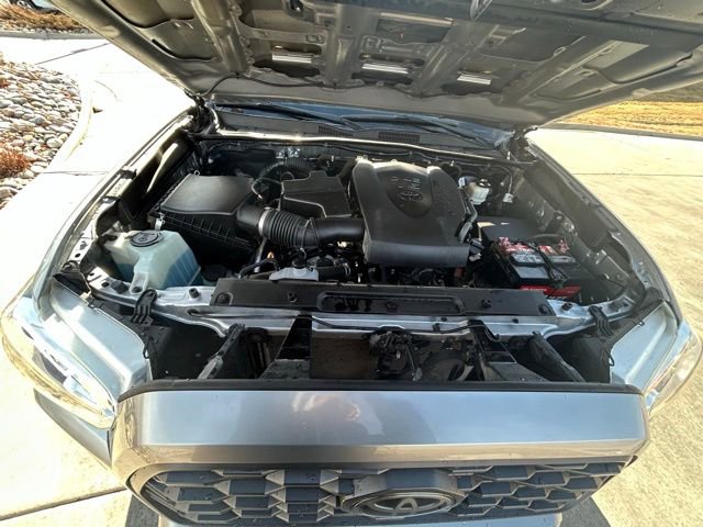 Used 2021 Toyota Tacoma TRD Sport image 26