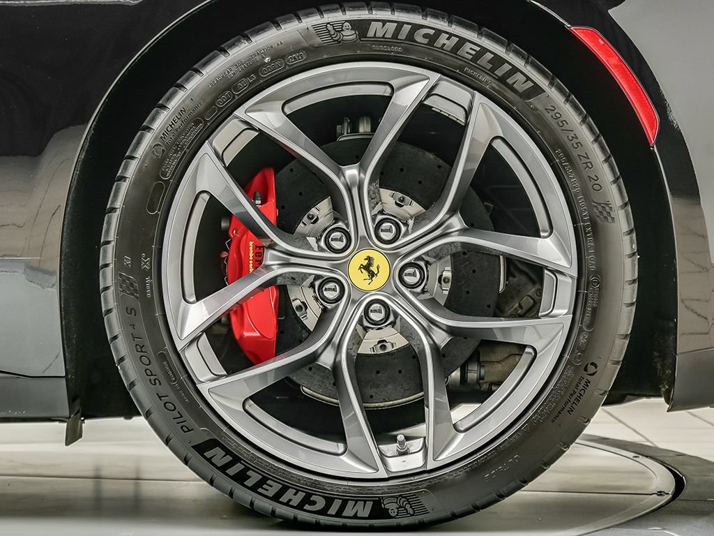 Used 2020 Ferrari GTC4Lusso T RWD image 25