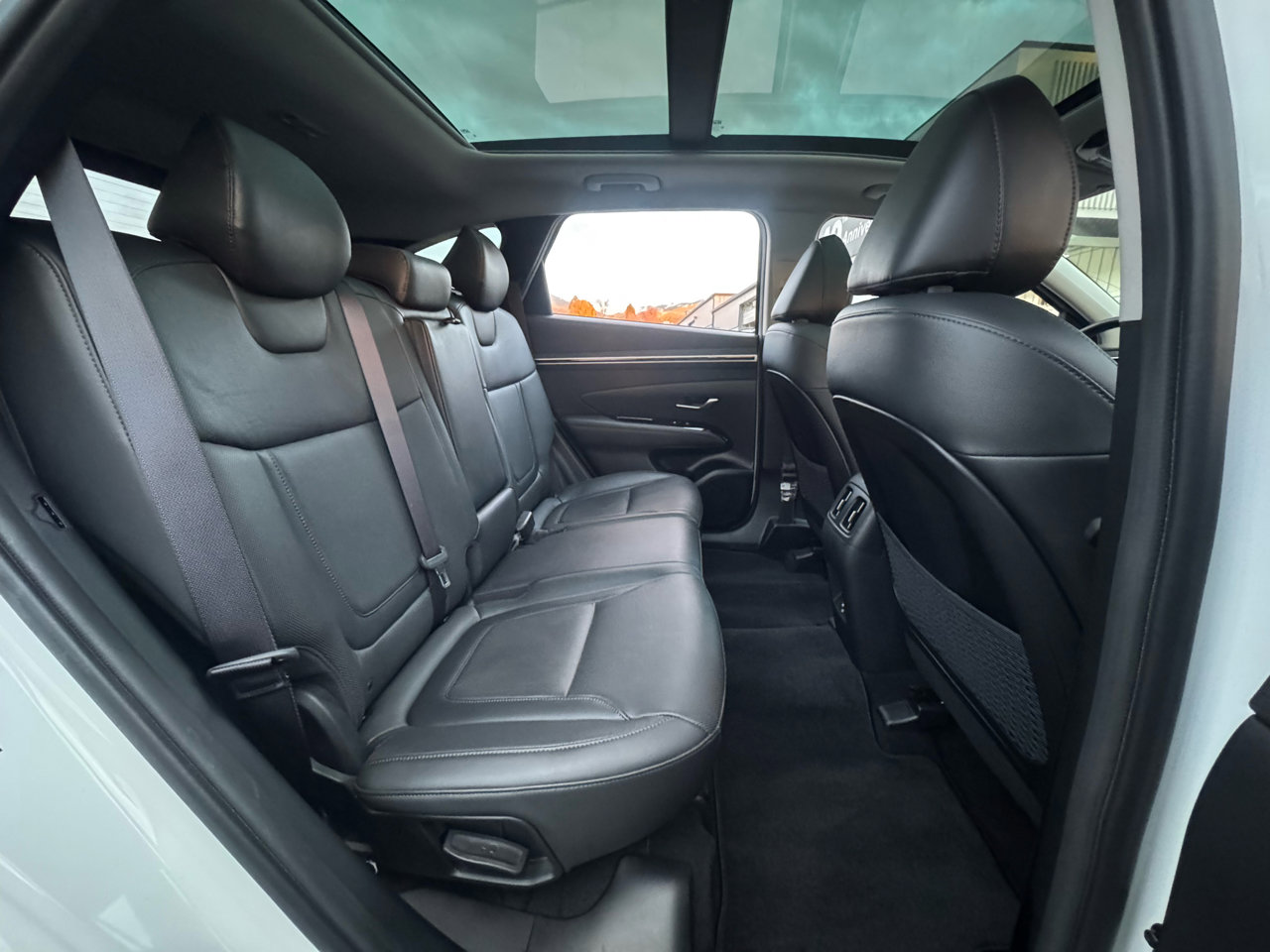 Used 2023 Hyundai Tucson Limited w/ Cargo Package image 22