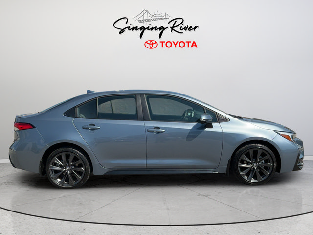 Used 2026 Toyota Corolla SE FWD image 8