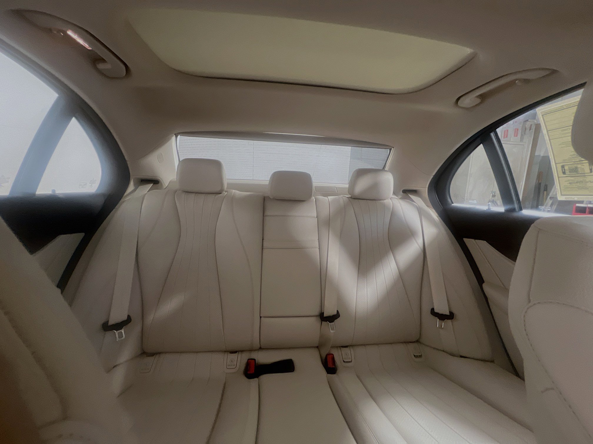 Used 2017 Mercedes-Benz E 300 4MATIC image 33