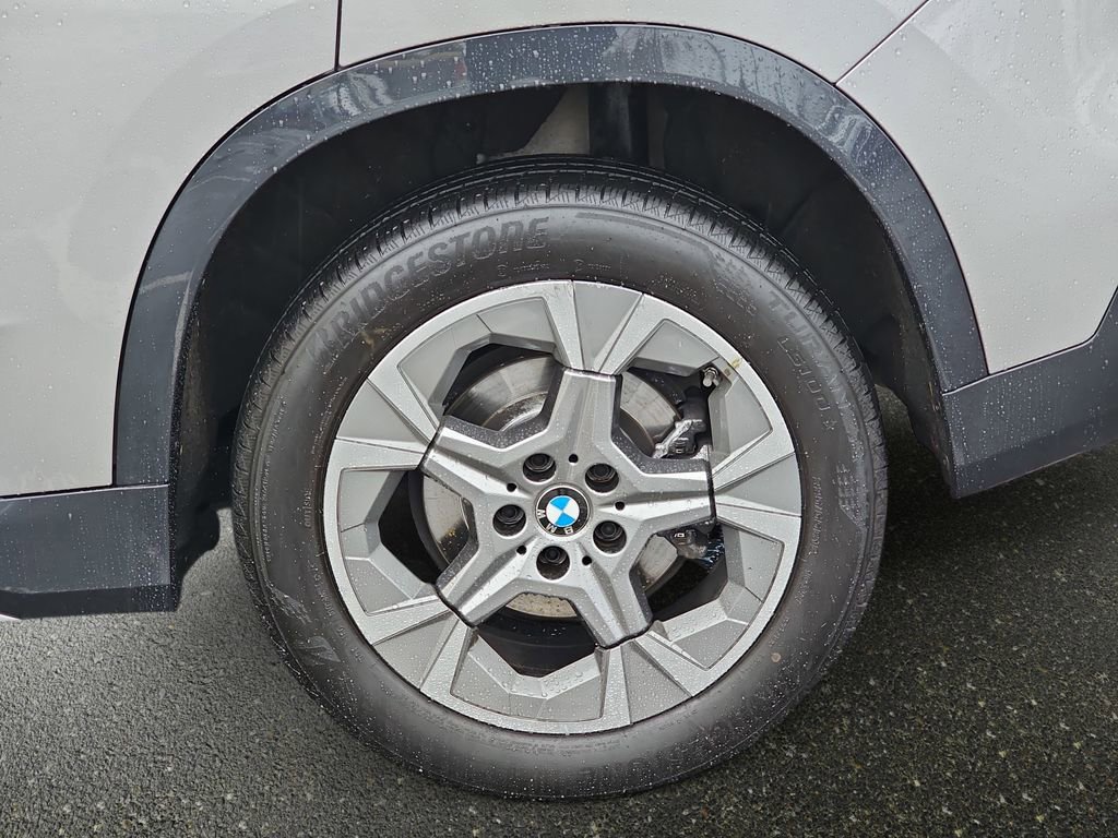 Used 2025 BMW X1 xDrive28i w/ Convenience Package image 26