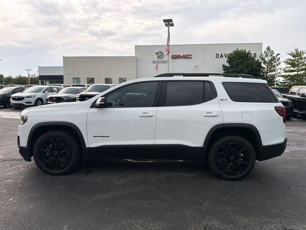 Used 2023 GMC Acadia SLT w/ Elevation Edition AWD/4WD image 9