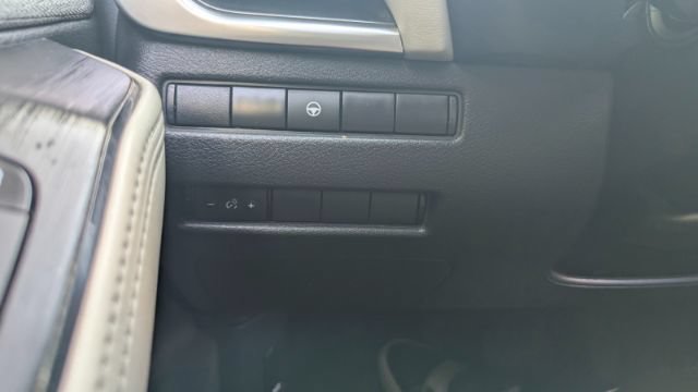 Used 2021 Nissan Rogue SV AWD/4WD image 28