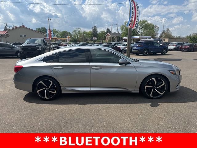 Used 2019 Honda Accord Sport image 2