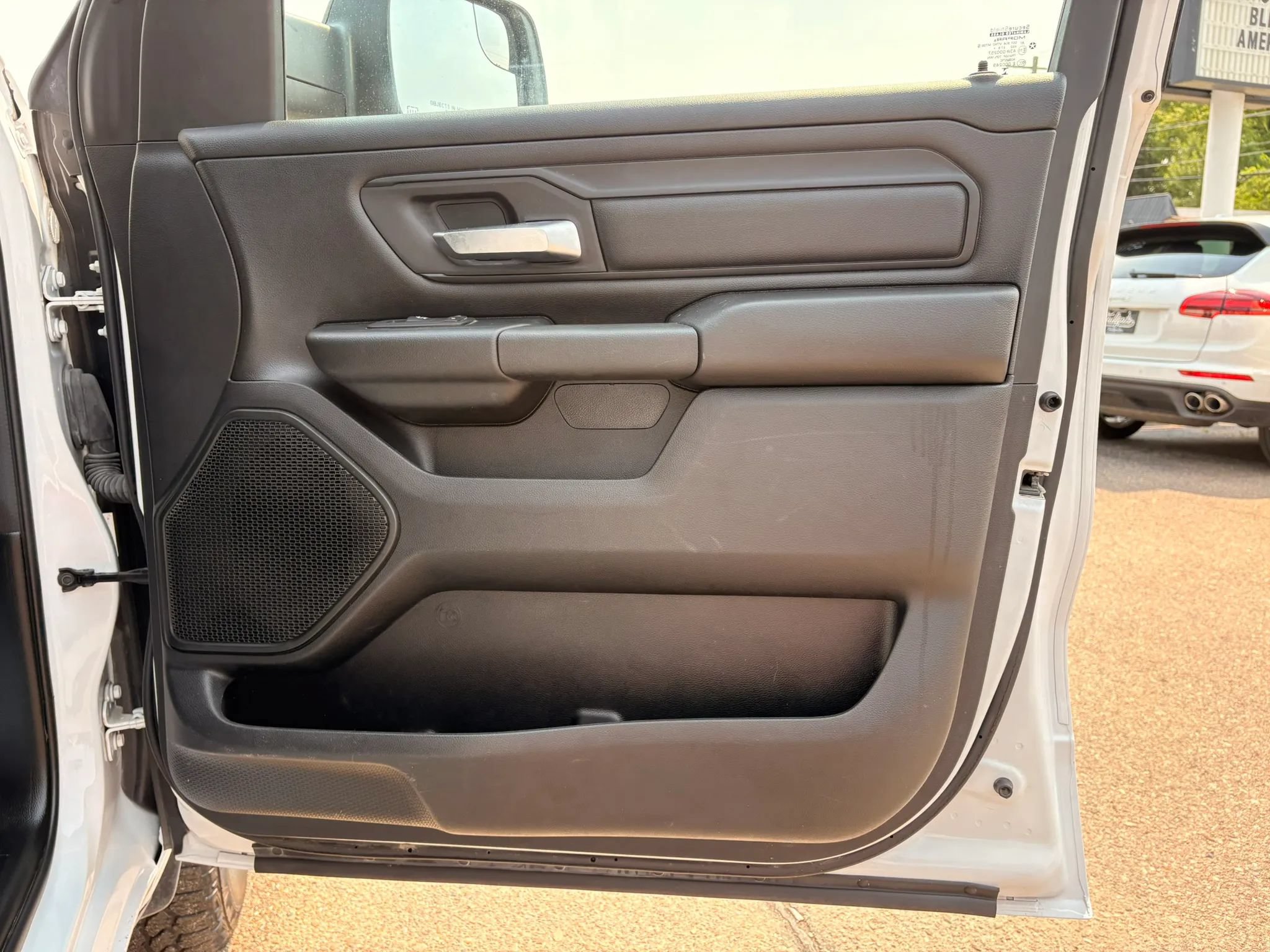 Used 2023 RAM 1500 Tradesman AWD/4WD image 11