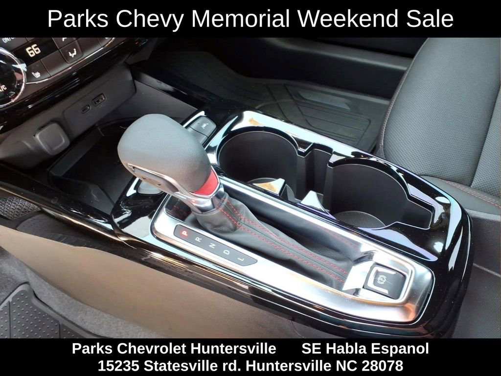 New 2026 Chevrolet Trax RS w/ Sunroof Package FWD image 10
