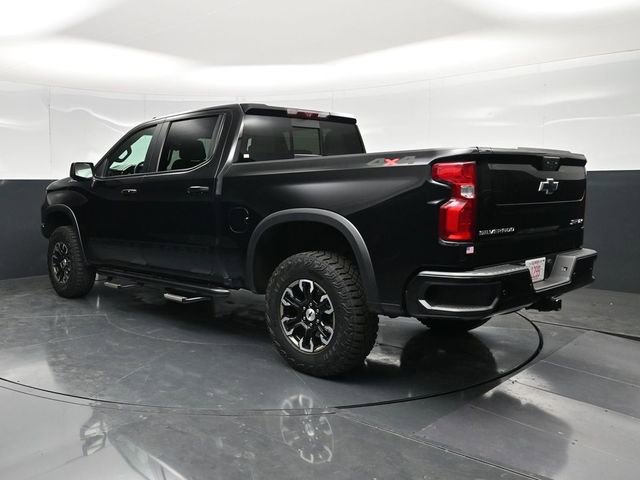 Used 2023 Chevrolet Silverado 1500 ZR2 w/ Technology Package AWD/4WD image 10