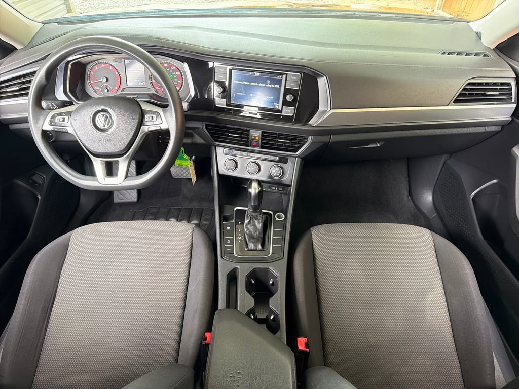 Used 2021 Volkswagen Jetta SE image 19