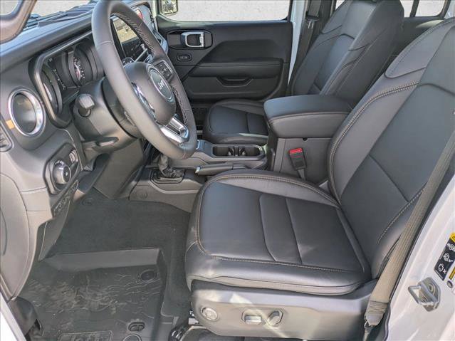 New 2026 Jeep Wrangler Sahara video 4