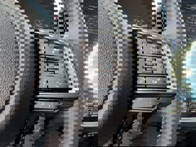 Certified 2025 Subaru Forester Limited w/ Protection Package image 24