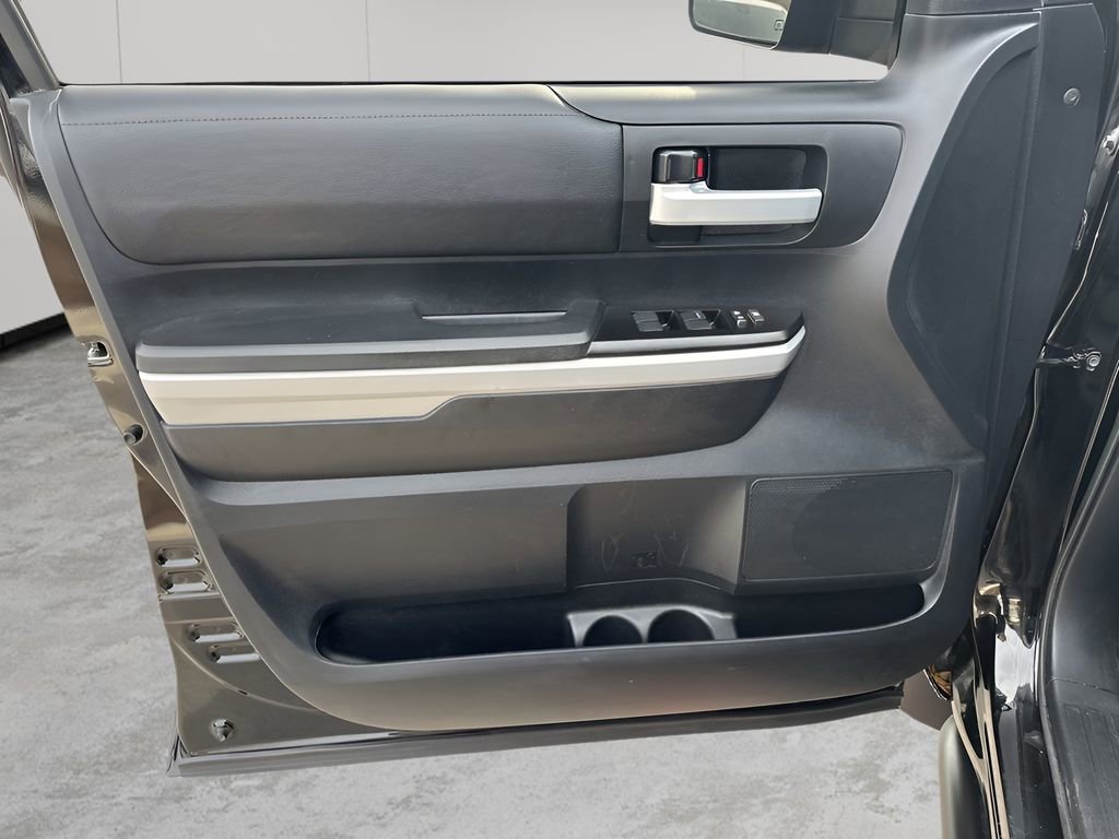 Used 2018 Toyota Tundra SR5 w/ SR5 Upgrade Package image 23