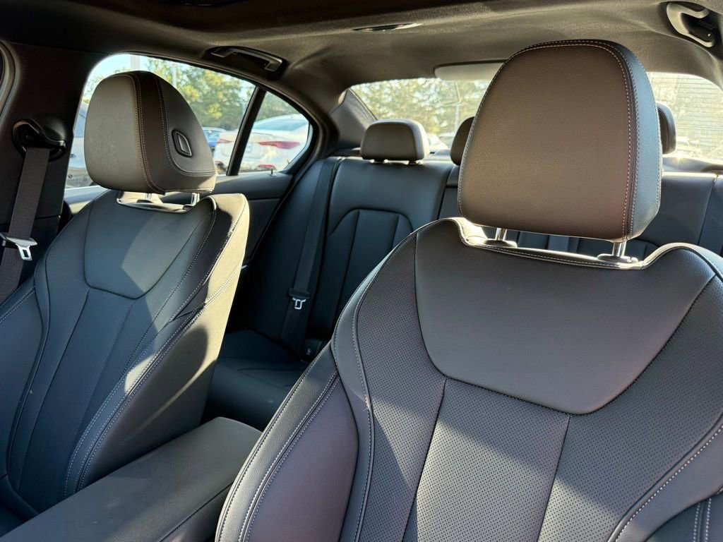 Used 2025 BMW 330i Sedan w/ Convenience Package image 20