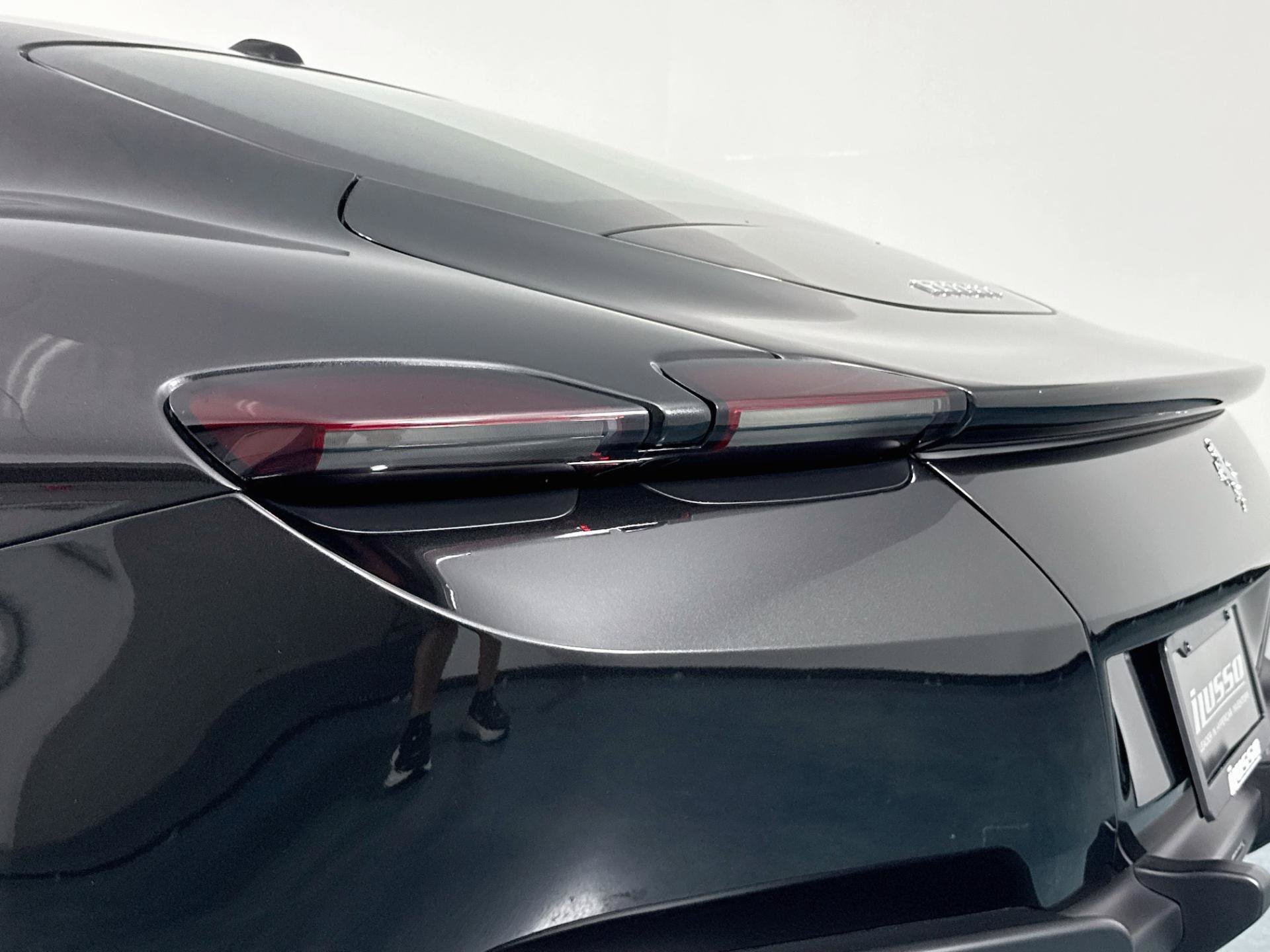 Used 2022 Ferrari Roma RWD image 46